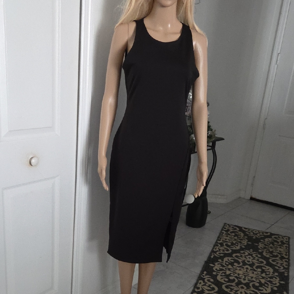 Derek Heart Black Midi Dress